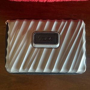 Silver/Gray Tumi Traveling Case | Never Used with goodies inside!